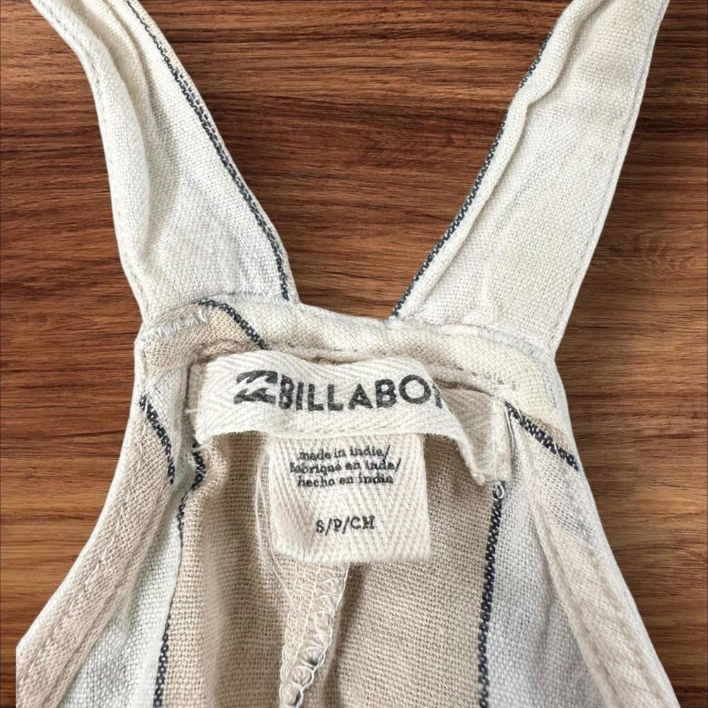 Billabong Striped Jumpsuit Wide Leg Crop Tan Cream V Neck Overalls Womens Small - Picture 3 of 8